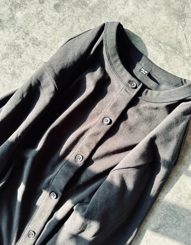 【ユニクロで紫外線対策】UVカットジャージークルーネックカーディガンが使える！_4