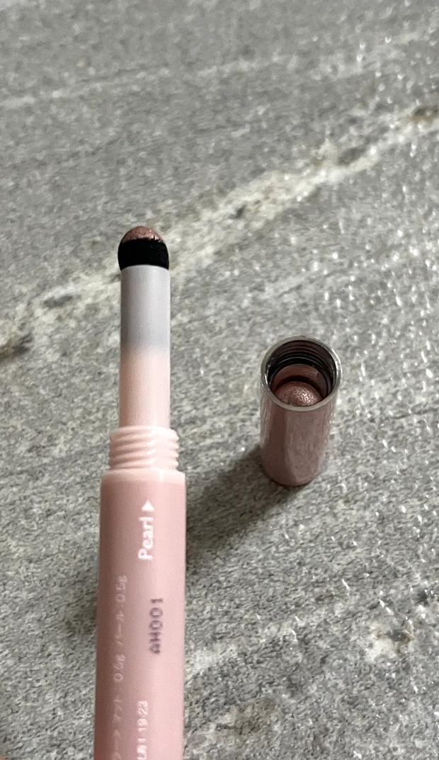 Fujiko フジコ　涙袋ベイビー　涙袋メイク　限定　新作コスメ　ベスコス　2023年秋コスメ　バズりコスメ　中顔面短縮　