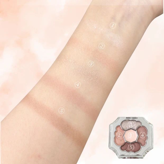 【ジルスチュアート】「なんとなく塗っても可愛い」が叶う、まろやか抜け感アイシャドウをレビュー_2