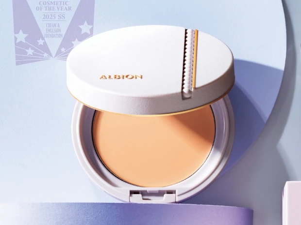 クリーム&エマルジョンファンデーション部門 TOP3【MAQUIAベストコスメ2025上半期】