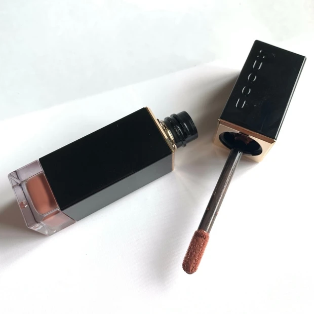 SUQQU  コンフォート リップ フルイド グロウ 105 穏光