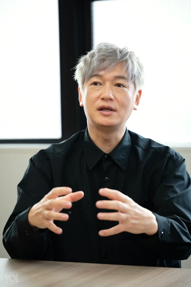 Kruhi　井浦新　グリーン・サロン認証-3