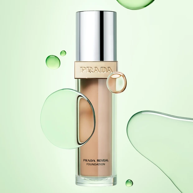 プラダのメイク&スキンケアアイテムがついに日本上陸!_13