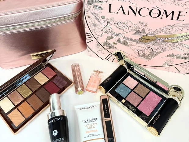 ランコム　2025 ビューティー ボックス　マスカラ　パルファン　バニティポーチ ランコム×クリスマスコフレ2025】発売日＆予約日は？｜オリジナル