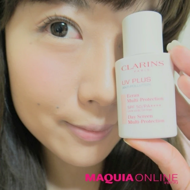 【CLARINS UV-プラス マルチ デイ スクリーン】 近距離自信肌