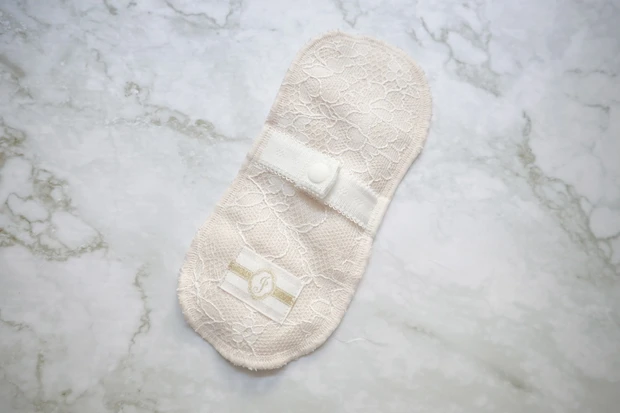 【始めようフェムテック！】アラサー女子が使って良かったデリケートゾーン用品2選。_2