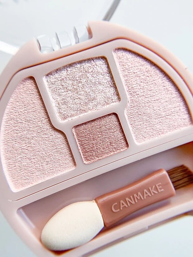 CANMAKE プランぷくコーデアイズ