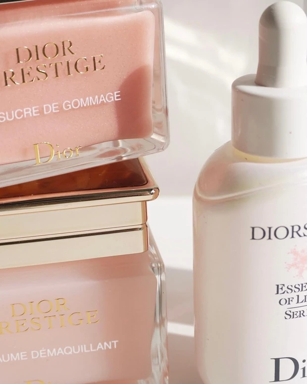 MAQUIAインフルエンサーのオッス推しコス！夏にピッタリのDiorの乳液を大紹介！_4_2