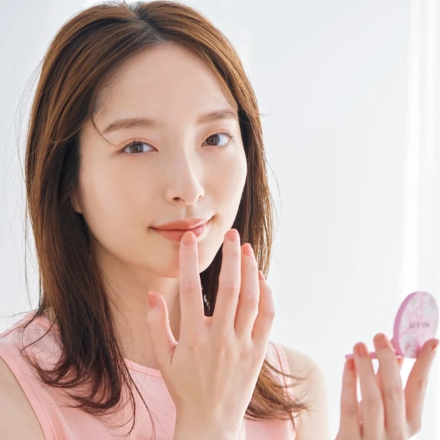 保湿バーム使いこなしのためのQ&A。ニキビには？ 効果を高めるテクは？な…