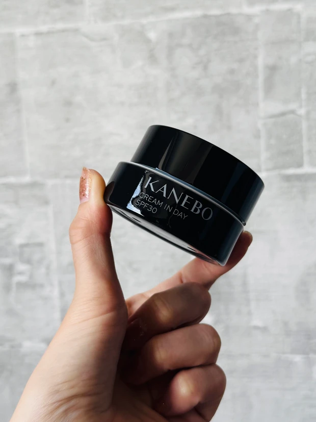 KANEBOのクリームインデイⅡ