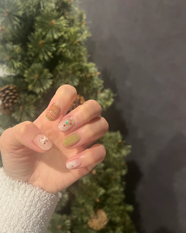 まだ間に合う!クリスマスネイルはこれで決定!お家でできる簡単クリスマスネイル【ohora N Beary Merry
Product Code: NP-226】_2