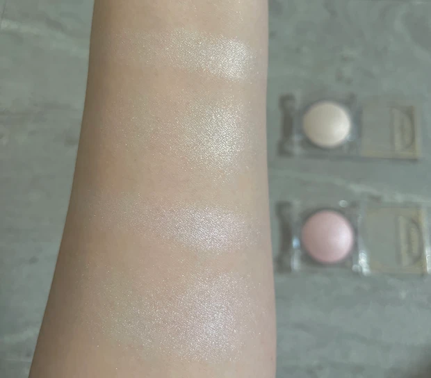 キャンメイク　新作　2025 夏 ムーングロウハイライター　ハイライト　イエベ　ブルベ　スウォッチ