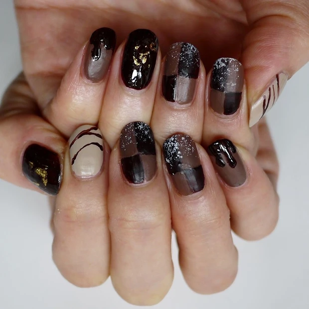 2/14直前！遊び心いっぱいバレンタインネイル4選！_11