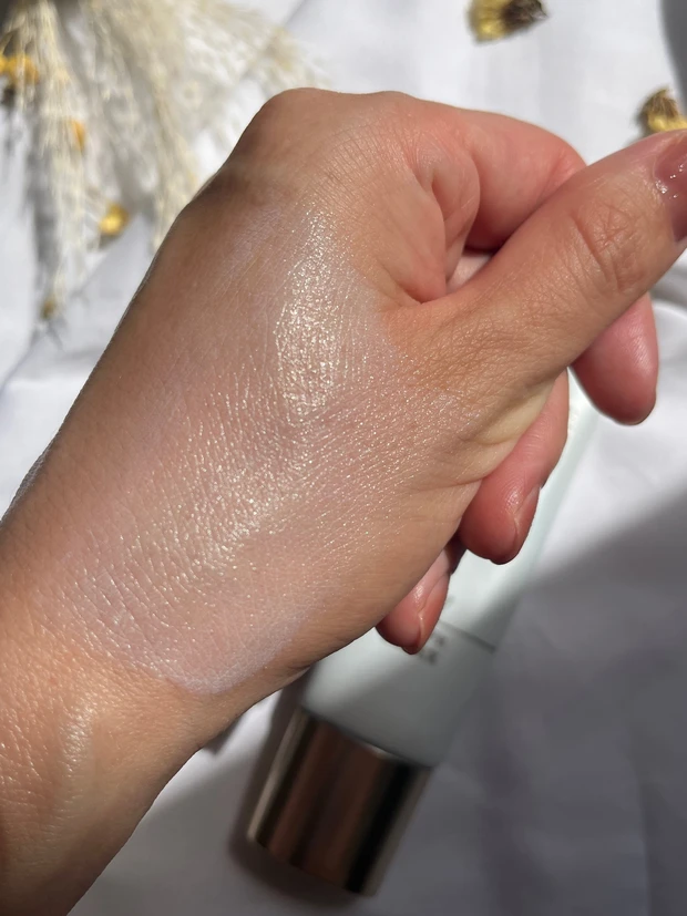 【透明感が爆上がりとはこのこと!】セザンヌUV ウルトラフィットベースEX下地をご紹介(^^)/
_3