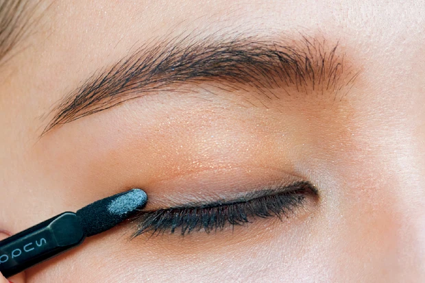 憧れブランドの春新色アイパレットを使い倒し PhotoGallery_1_23