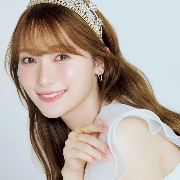 マキア人気記事ランキング7位 【フェイス オブ ザ イヤー2025】櫻坂46・守屋麗奈さんが受賞! インタビュー&厳選愛用コスメ5選