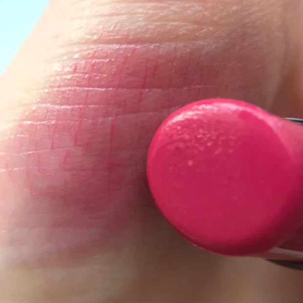 スナイデル リップケアカラー02 Sweet Dreams