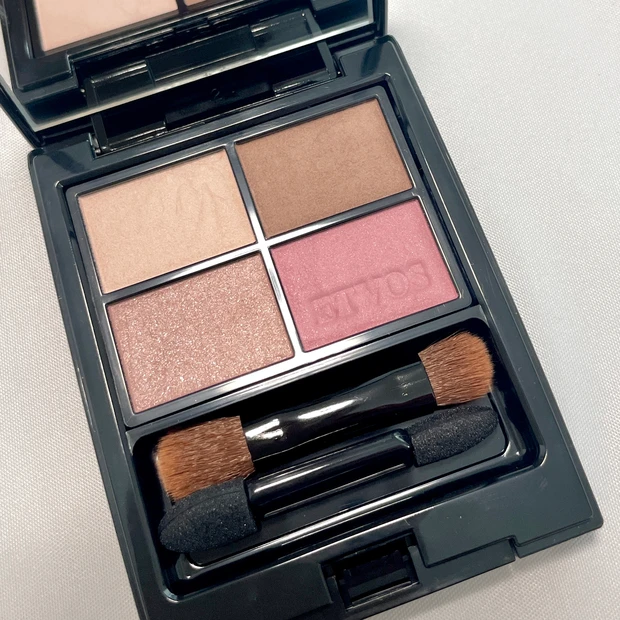 エトヴォス　2026　SSコレクション　全色レビュー　イエベ春　ミネラルクラッシィシャドー　シフォンピンク