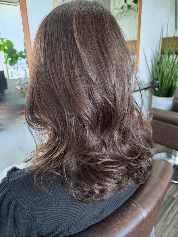 夏も涼しく、エレガントに♡ツヤある『コテ巻きパーマ』コンプリ2STEP!!!_4