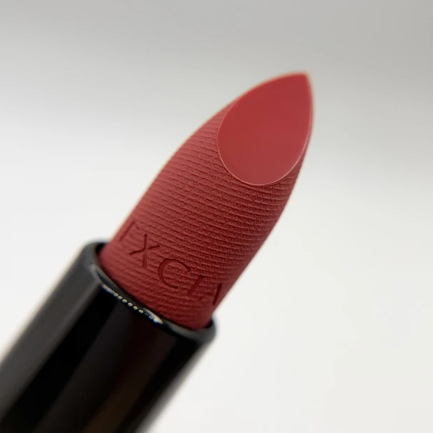 塗った瞬間、品格。「アルビオン エクシア ルージュ レヴェランス 01」が大人に刺さる理由_3