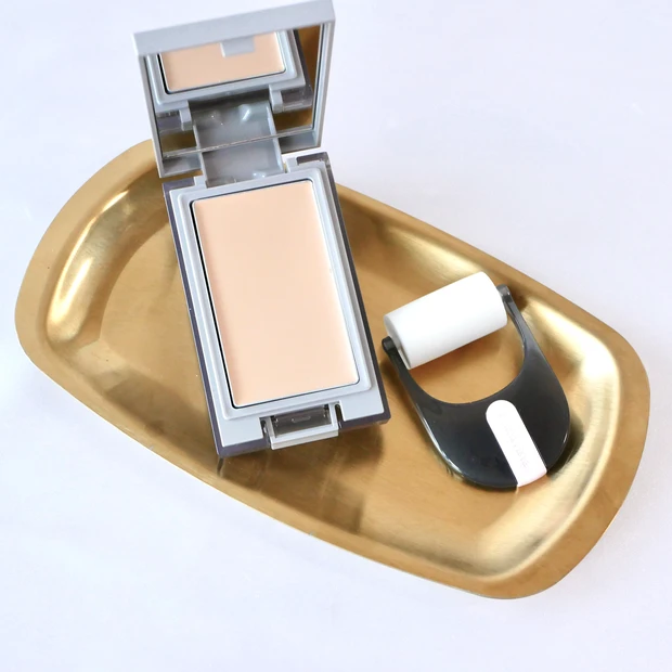 プリマヴィスタ デイトリートメントバーム ローラーファンデ