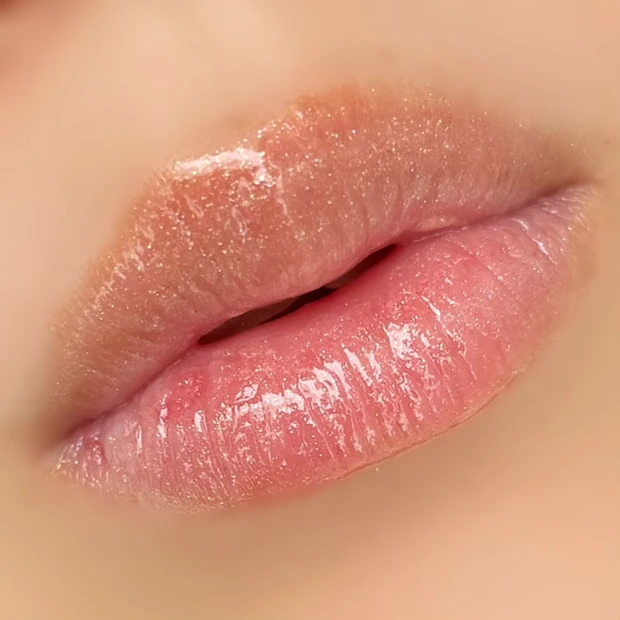 ヴィセ ボリュームリップメイカー 01 シマリングオレンジ スウォッチ