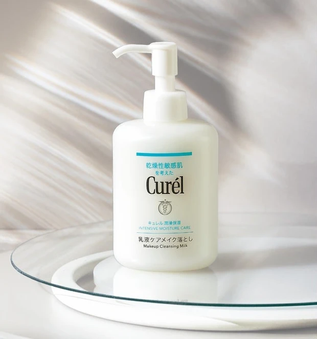 キュレル 潤浸保湿 乳液ケアメイク落とし