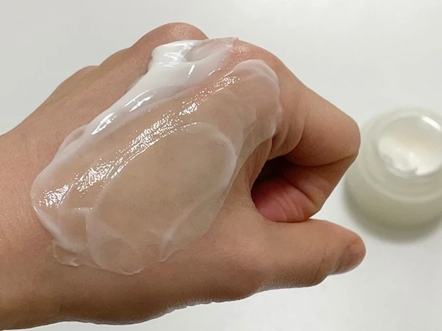 大人気オーガニックコスメから保湿&透明感を高める「N organic