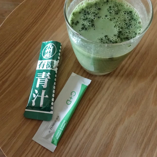 田中みな実さん愛用のLypo-C Vitamin C+D(リポ・カプセル ビタミン C+D)が飲みやすくなるアレンジ方法