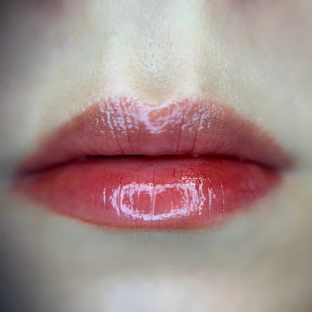 大人気！最新ミニコスメ【Laka／フルーティーグラムティント ミニデュオ ロージーエディション】人気ミニリップの新色が限定発売中！まだ店舗・ネットでも間に合う！_8_2