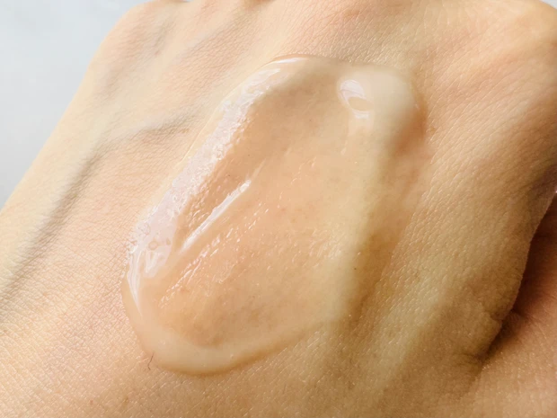 アユーラのリズムコンセントレートαのテクスチャー