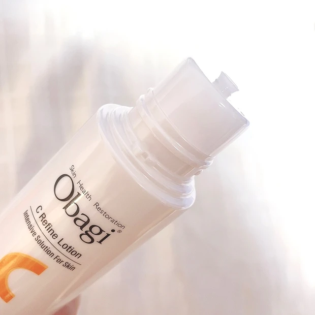 「毛穴がつるりっ！？」毛穴悩みに徹底アプローチ！！【オバジC リファインローション】
_2_1