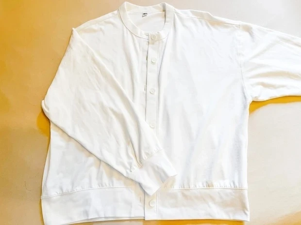 おすすめユニクロ UVカット【カーディガン】 UVカットリラックスカーディガン(長袖)レビュー