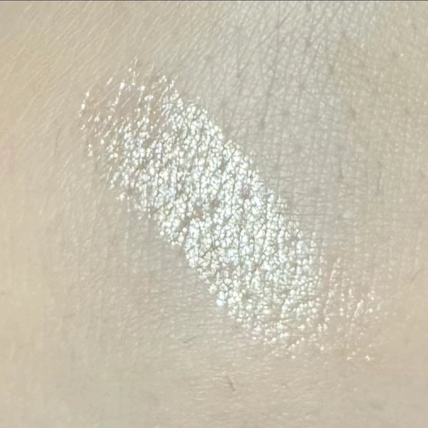 ひとぬりで洗練された輝きに!
_1