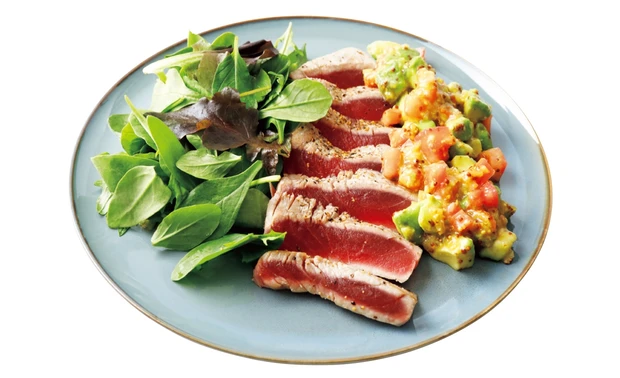 あぶりまぐろのアボカドタルタルのせ