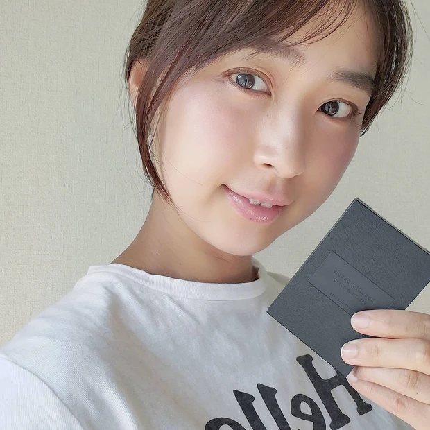 【イプサ×ビューティフルピープル】自分色に変わるブラックでメイクしてみた_6