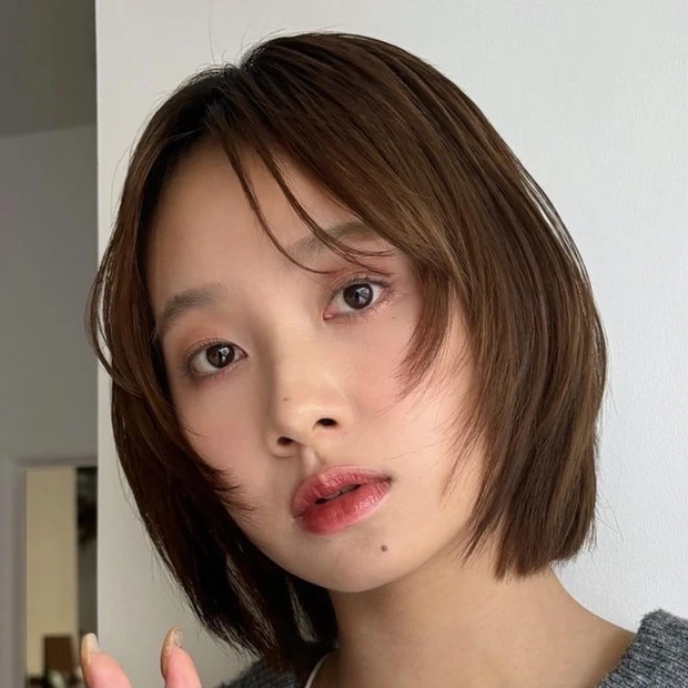 ボブ　ヘア　髪型　ヘアスタイル　大人　前髪なし　30代　40代