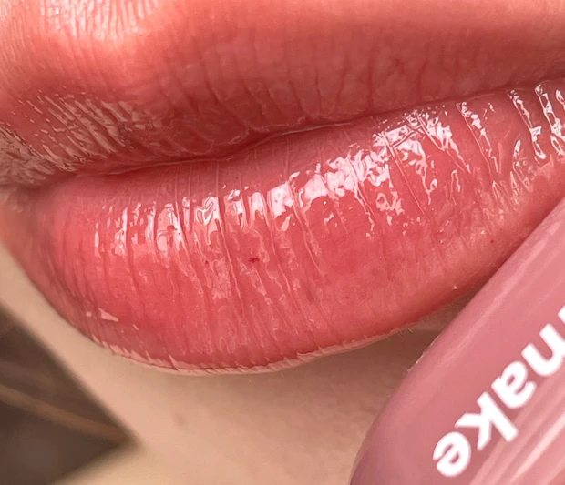 WAKEMAKE、韓国リップ、Qoo10