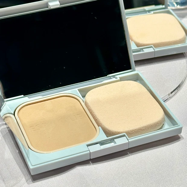  マキアサロン エスプリーク ヌードカバー ロングステイ パクト