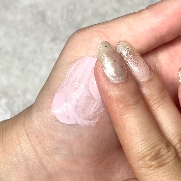 ミネラルインナートリートメントベース マカロンピンク スウォッチ