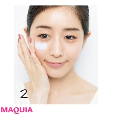 田中みな実のすべて | 美容 スタイル メイク 髪型 性格 プライベートまで魅力を総まとめ! | 田中みな実さんの毛穴レスベースメイク3