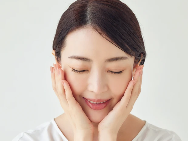 “皮膚の変態”大野真理子はこう使う！
人生まるっとうまくいく！ みんベス受賞コスメで
 PhotoGallery_1_5