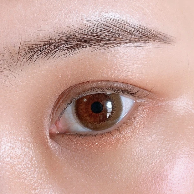 CHANEL【 シャネル レ ベージュ 】ヘルシー グロウがキーワード！2020サマーコレクションから大人気のフェイスパウダーとアイシャドウをご紹介！
_9_2