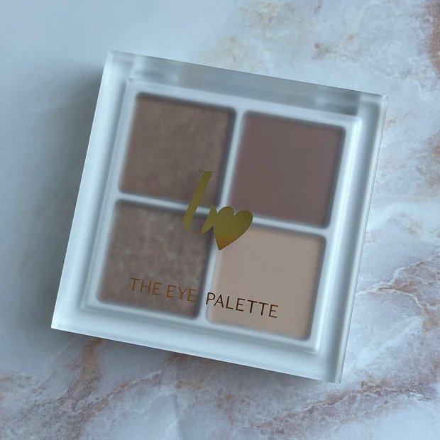 ビーアイドル　アイシャドウ　ブルベ