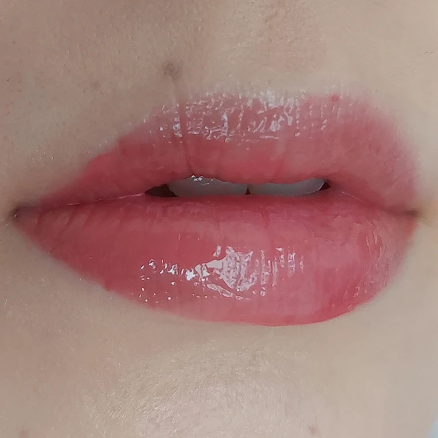 Laka ももリング メイク