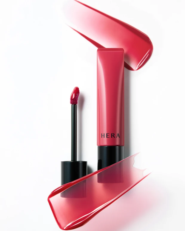 HERA 春新色 リップ 「センシュアル ティンティッドシャイン リップセラム」
