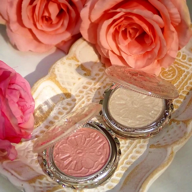 ジルスチュアート　メルティシマー ブラッシュ