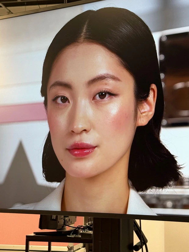 マキア ディオール バックステージ メイク やり方 ピーター・フィリップス 2