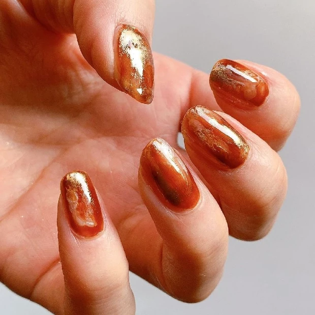 【ロムアンドネイル使用】実は簡単！セルフネイル初心者さんにもおすすめ冬のニュアンスネイル！_7