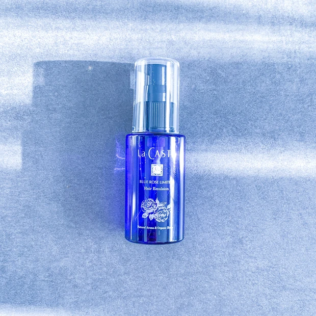 人気のヘッドスパブラシ付でお得！ラ・カスタの25周年記念クリスマスコフレは「ブルーローズ」の香り♡_4